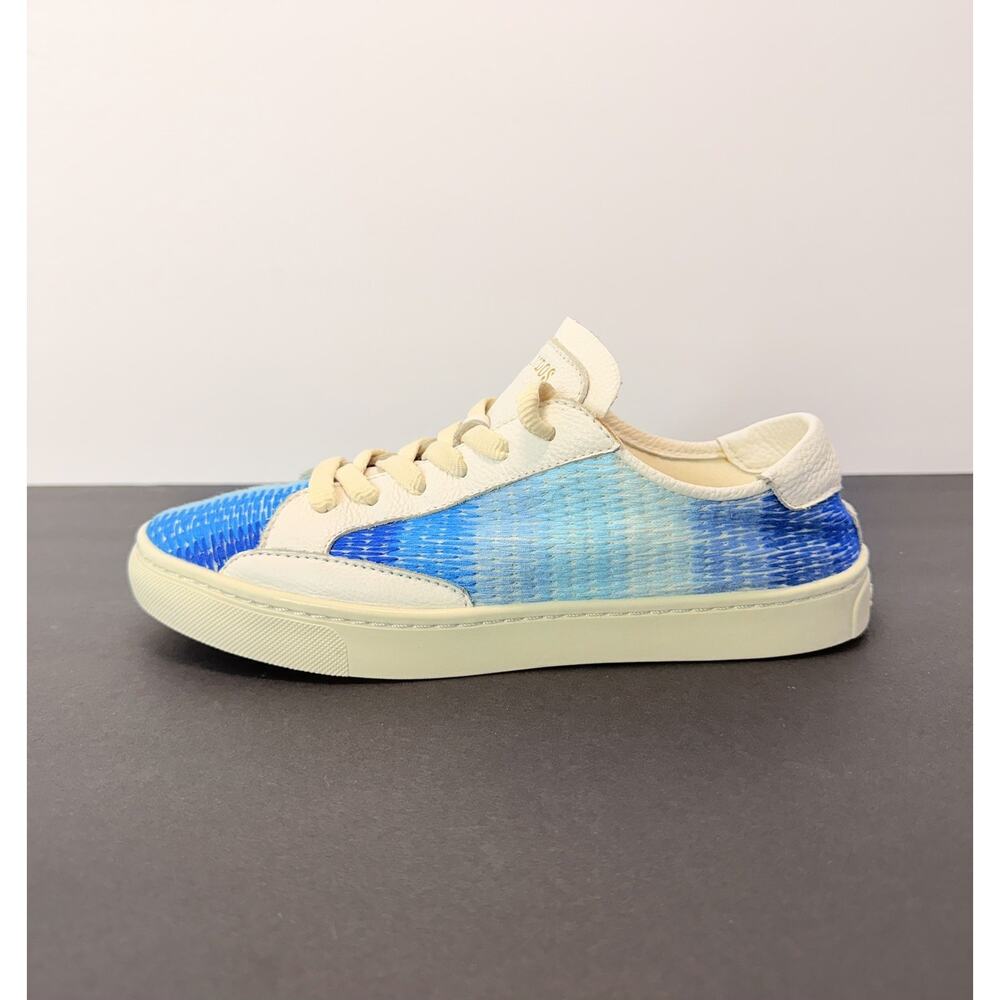 Soludos Leather Sneakers Womens 7.5 Blue Ombre Stripe Lace Up Casual Coastal